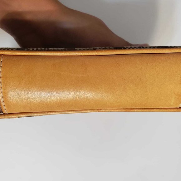 Coach Signature Wallet - Picture 6 of 7